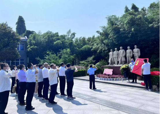 7.1迎七一，探尋紅色足跡 重溫紅色記憶(1)(1)470.png
