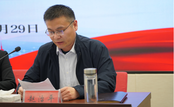 市產(chǎn)業(yè)集團(tuán)召開黨員大會(huì)選舉直屬單位黨委、紀(jì)委671.png